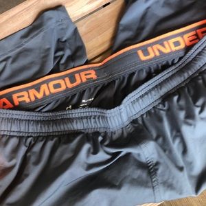 Under Armour Shorts size xl